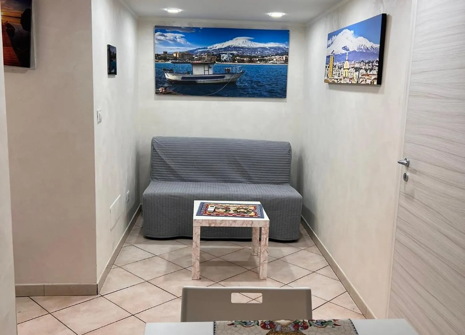 Lory House Apartment كاتانيا