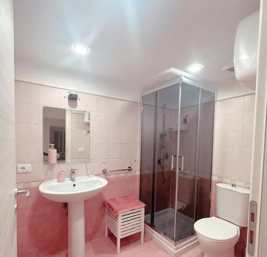 Lory House Apartment كاتانيا